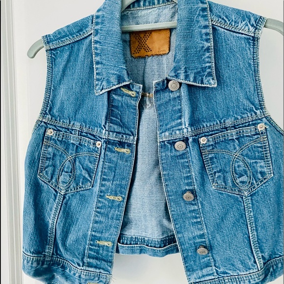 Vintage Jean Vest ✨ - Picture 2 of 2